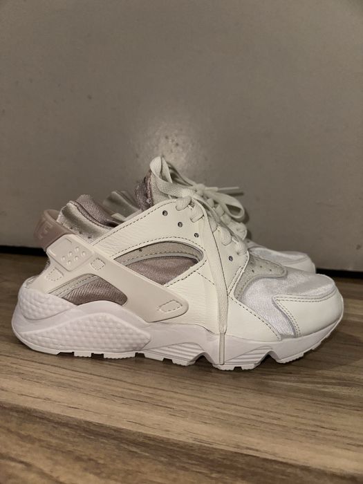 Nike Дамски маратонки 37номер Нови