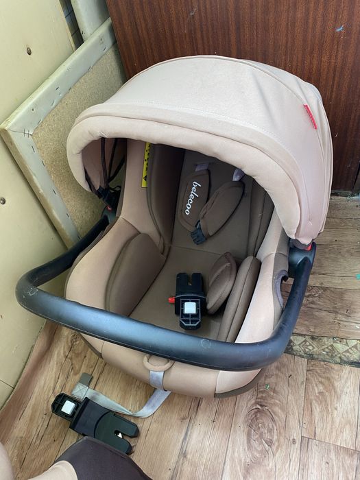 Продам автокресло