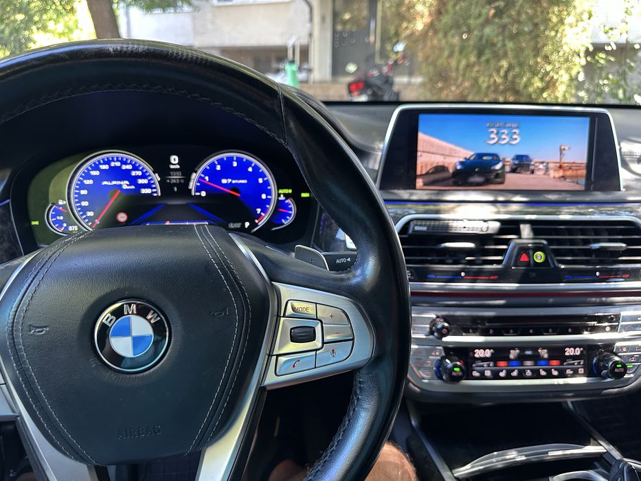Bmw 740i БМВ 3.0 Бензин 330кс.