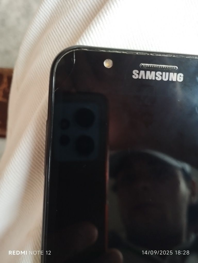 Samsung j7 neo zor