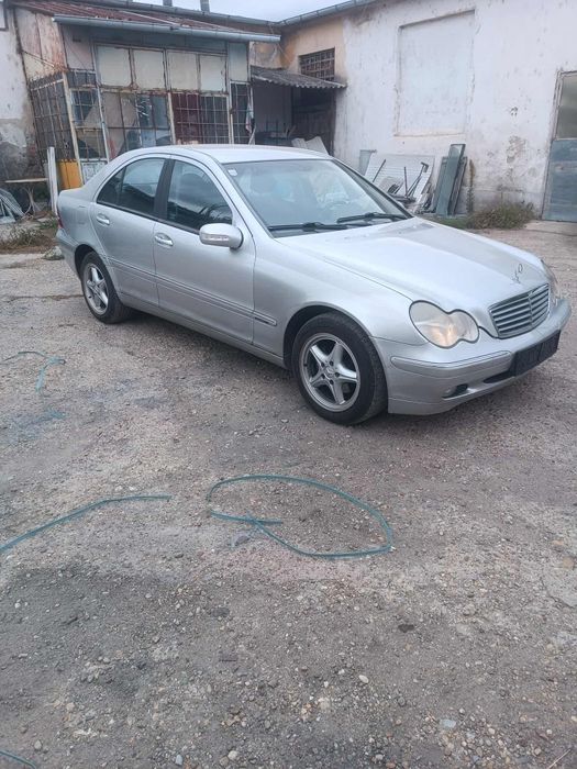 Мерцедес С 220 143к.с