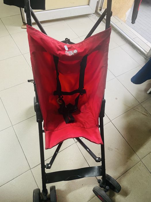 Carucior tip umbrela