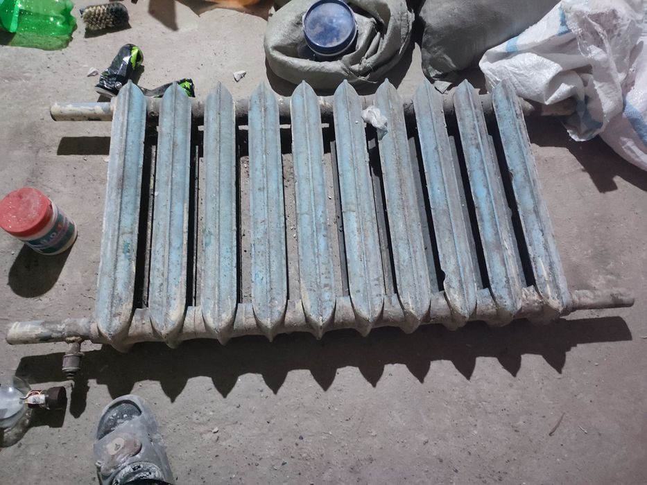 Продам радиатор бу