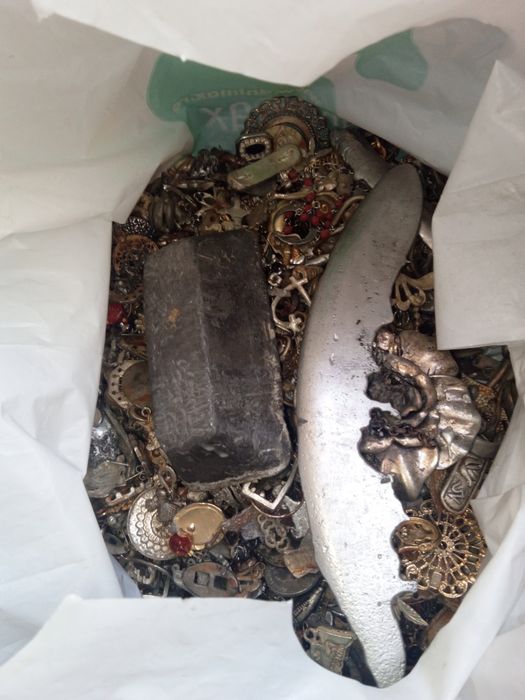 Staniu cositor staniu