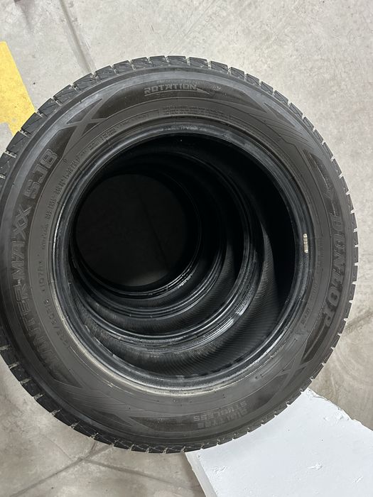 Шины Dunlop 235/60/18