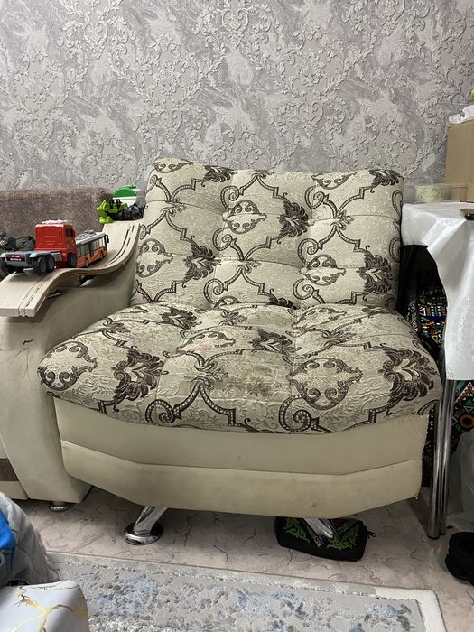 Диван кресло 1шт