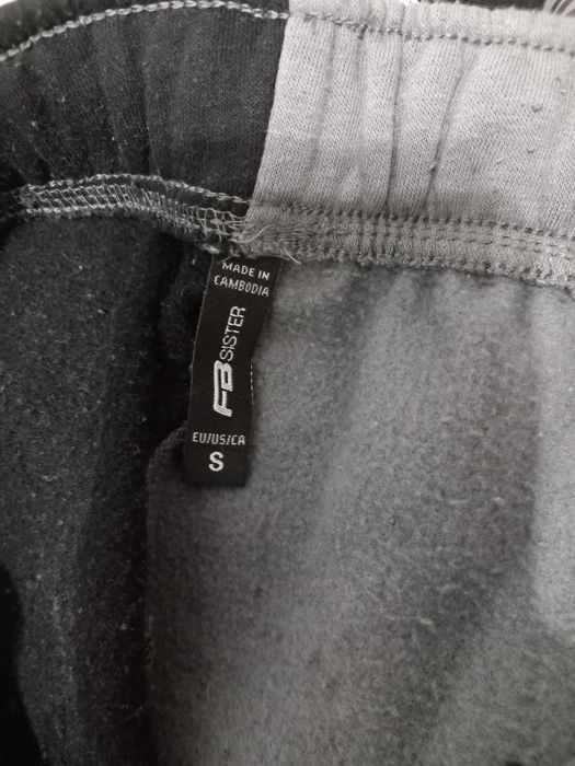 Pantaloni trening barbati Fbsister