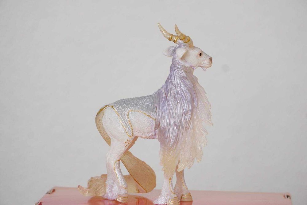 Колекционерска фигурка Schleich Kirin