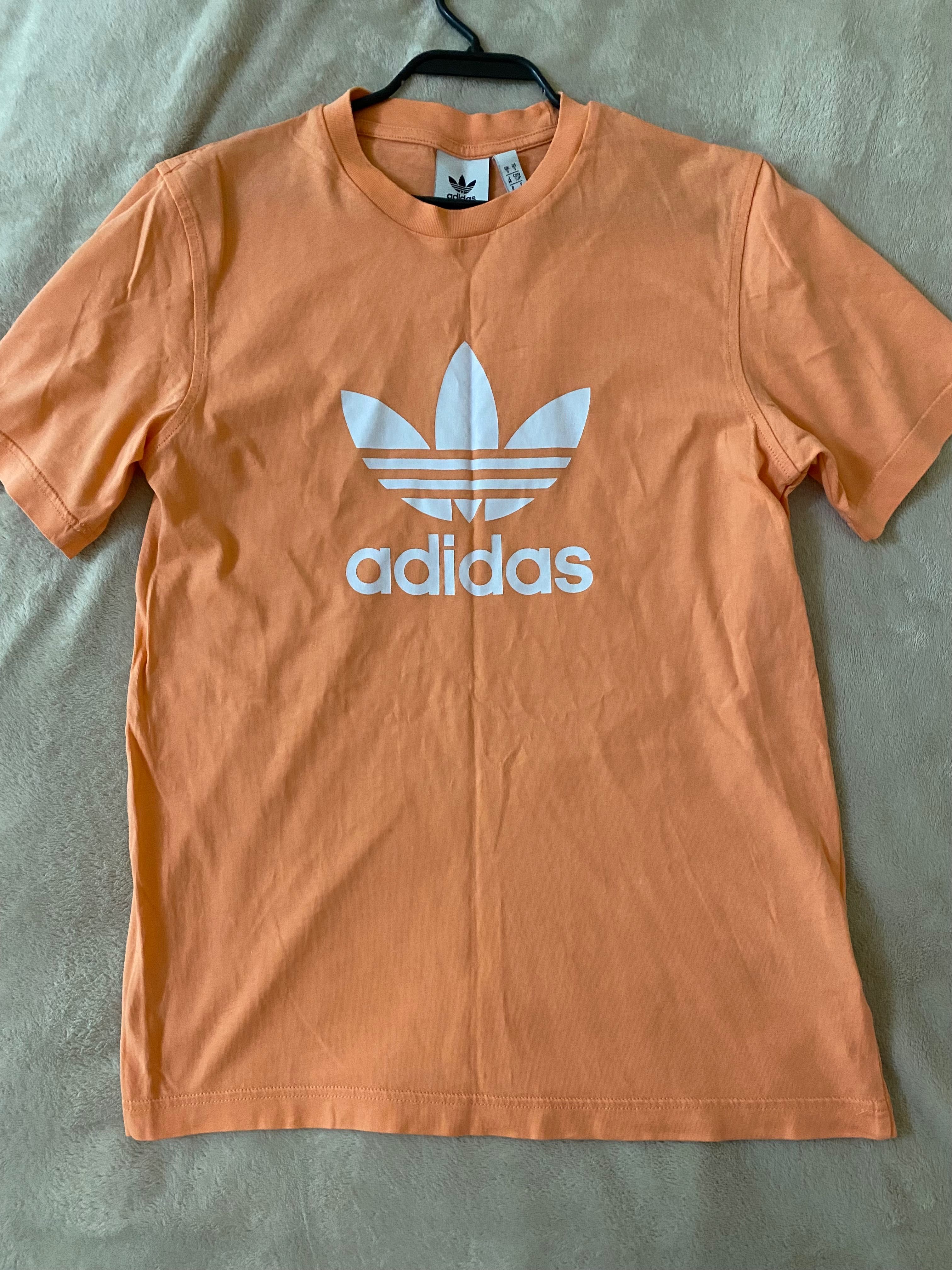 Спортна тениска adidas