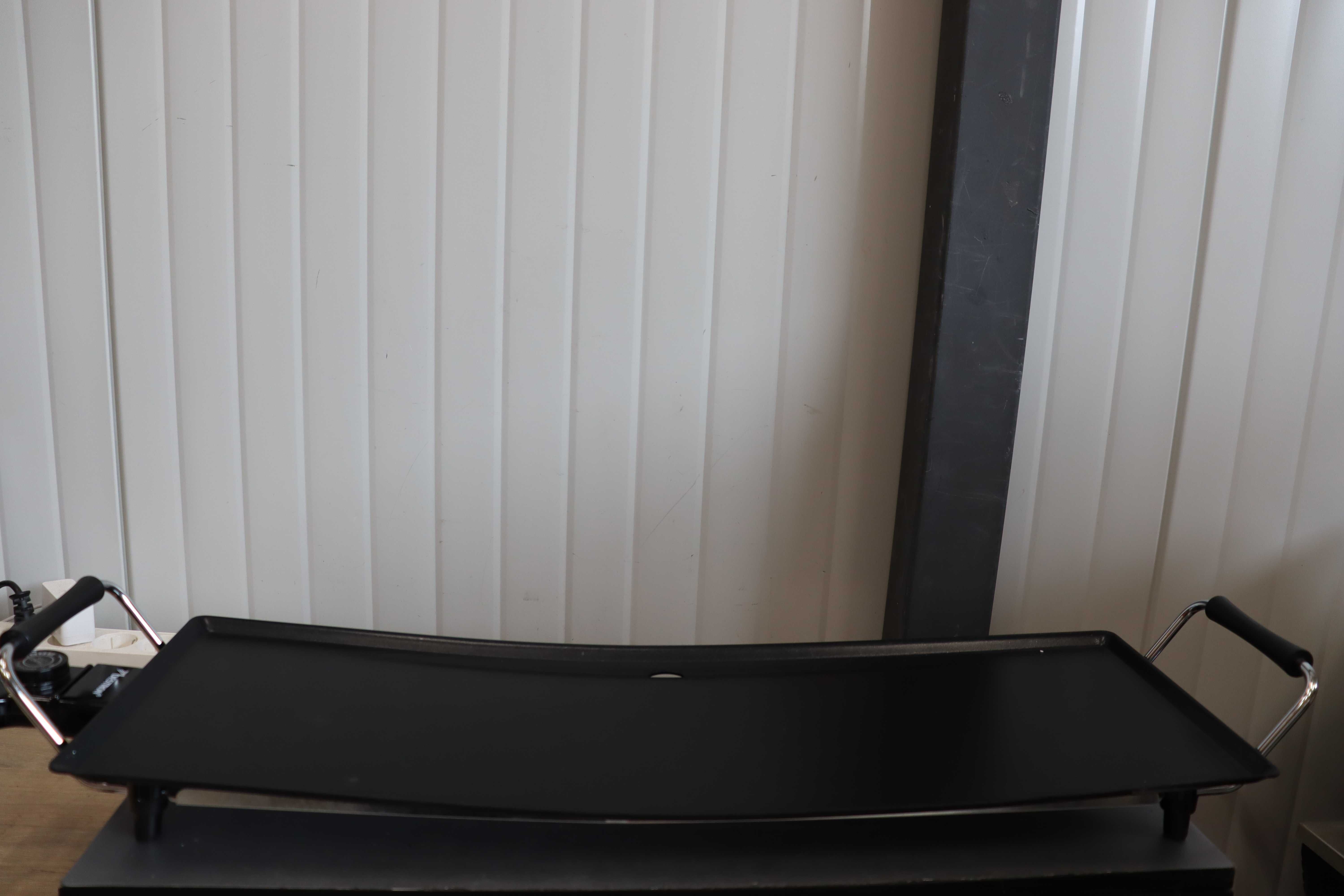 Електрическа скара Bestron XL, незалепващо покритие,1800W, ДЕФЕКТ