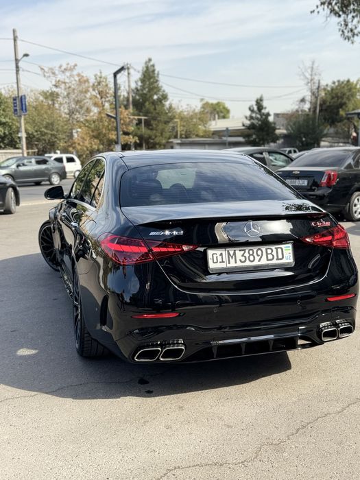 Mercedes benz C63 amg se perfomance 2025
