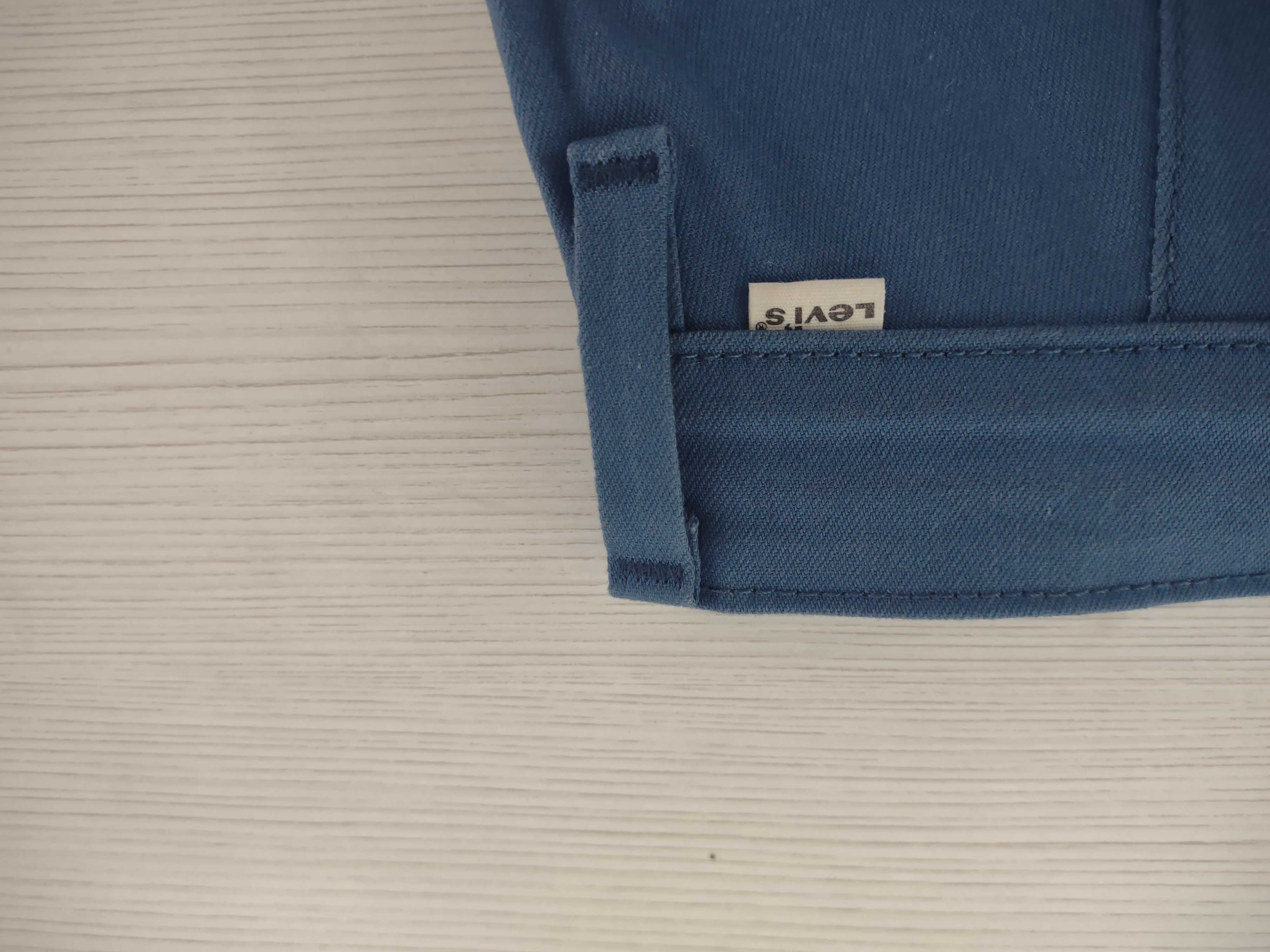 Pantaloni LEVI STRAUSS & CO, autentici