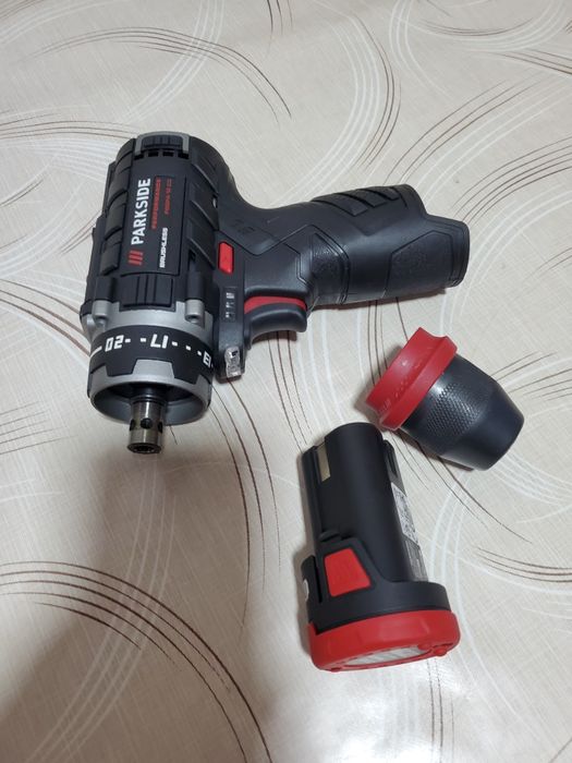 Masina de gaurit parkside cu acumulator