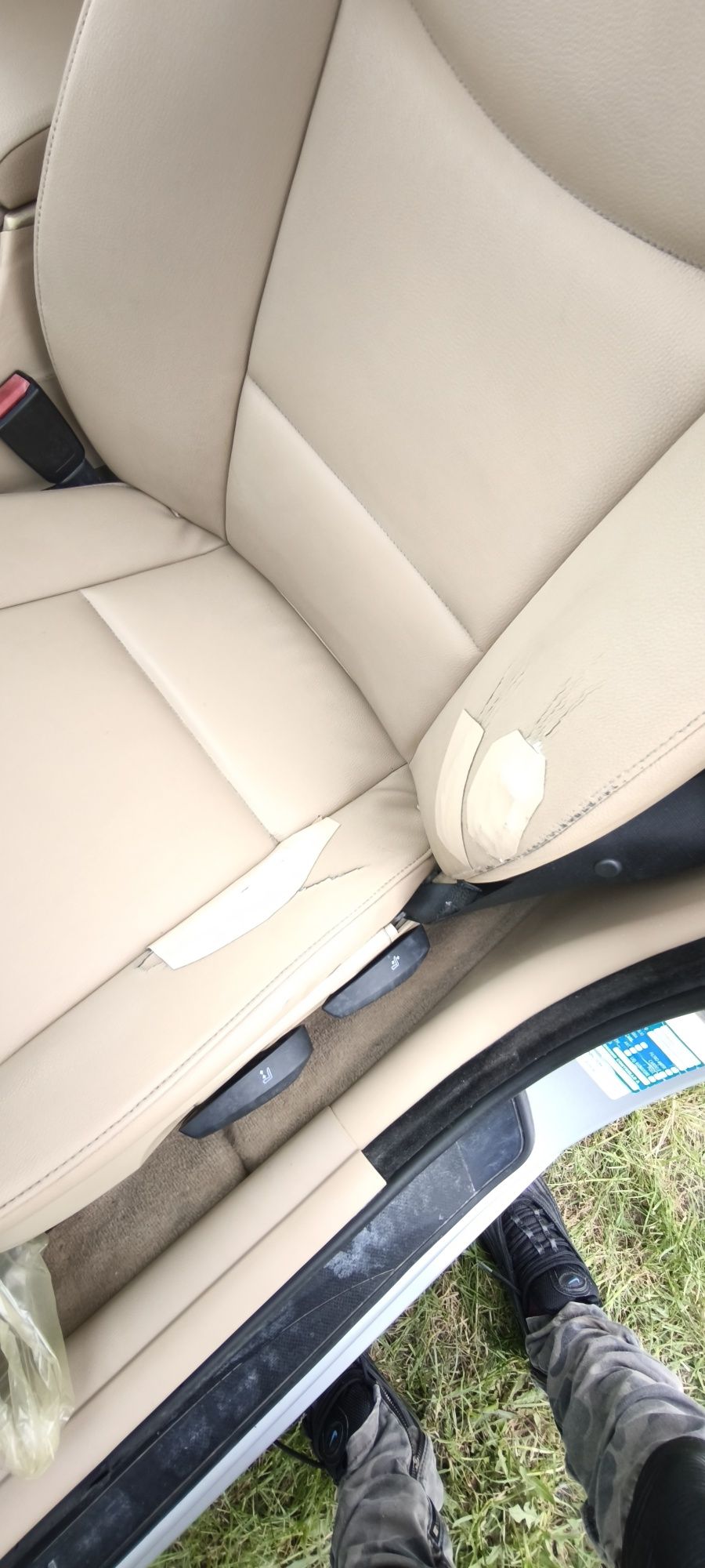 Vând BMW  318D e91