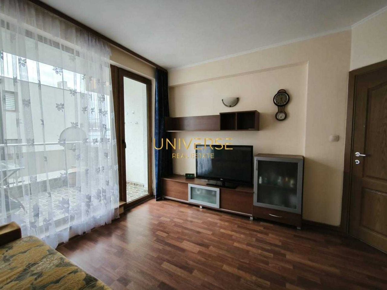 Продава се Двустаен апартамент в к.к. Слънчев бряг - 75 кв.м за 1134 €/кв.м - Снимка #3