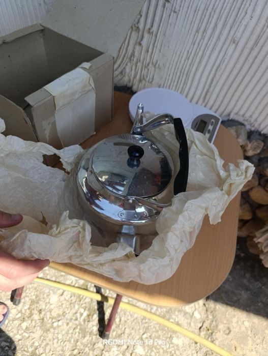 Стар електрически чайник