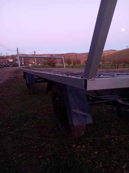 Vind trailer pentru baloți