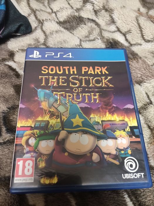 Vând CD uri de PS4