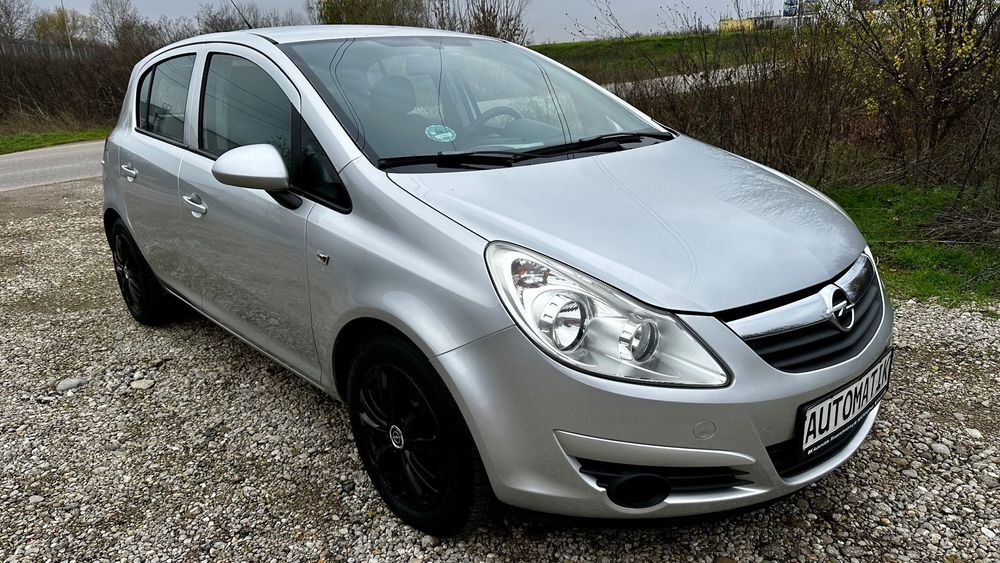 Opel Corsa Corsa 1.4 benzină automată