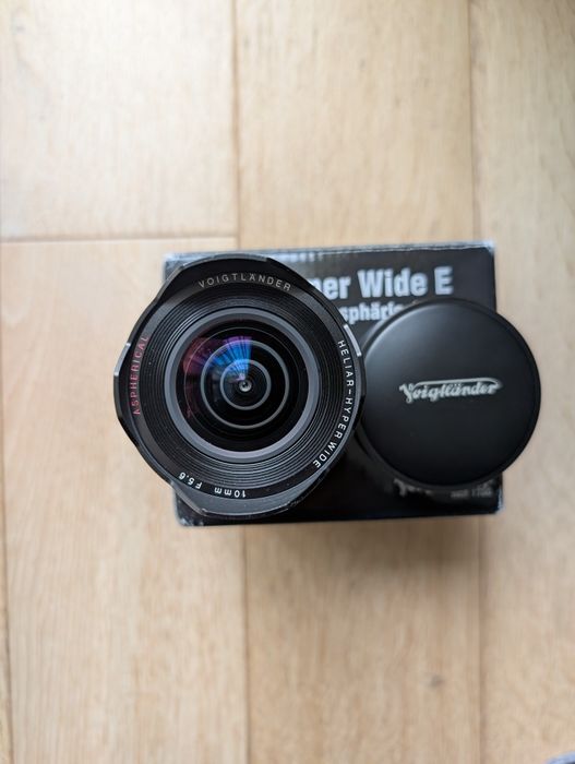 Voigtlander Heliar-Hyper Wide 10mm f/5.6 Aspherical Sony E