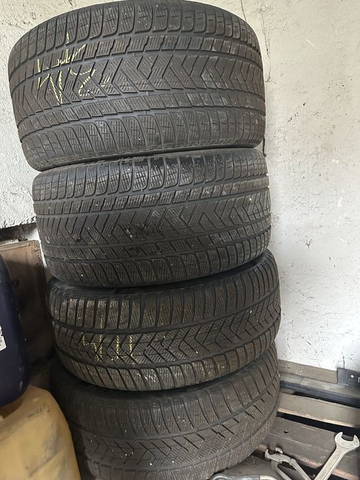 Зимни гуми pirelli 305/40/20 275/45/20