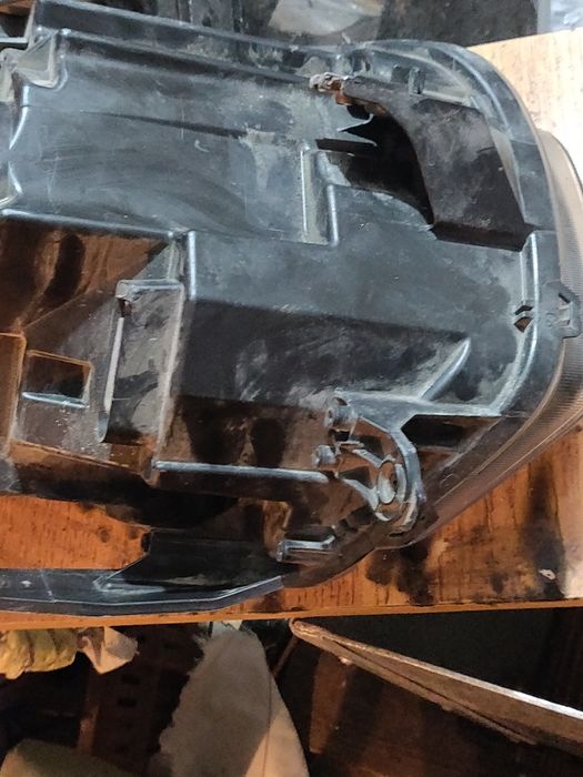 Преден Десен Фар за Dacia Duster LED след 2021г. от