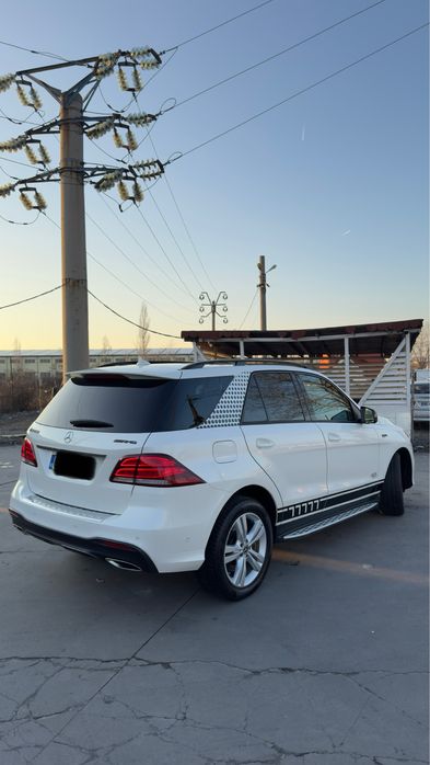 Mercedes Benz GLE 400