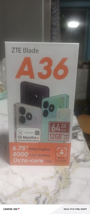 Смартфон обсолютно новый