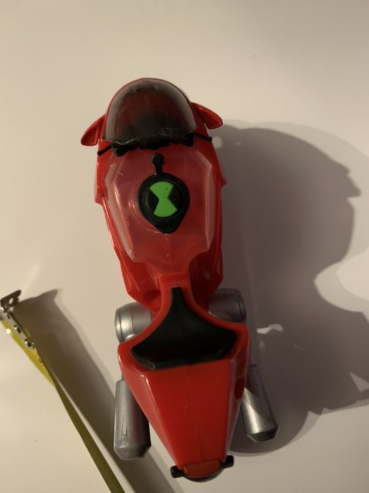 Motocicleta Ben 10