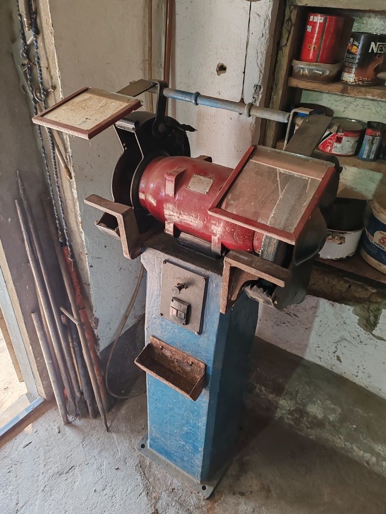 Polizor 220/380V