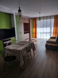 Apartament 3 camere + parcare de închiriat în Sinaia