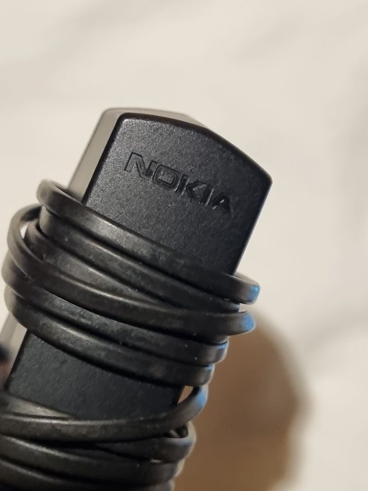 Nokia    2680-S2