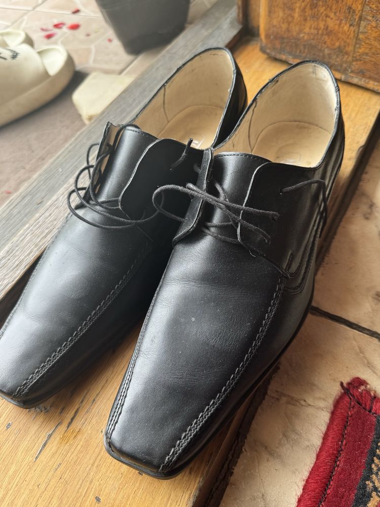 Pantofi barbati din piele naturala si cu talpa din piele