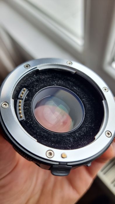 Metabones speed booster XL 0.64x MFT to EF