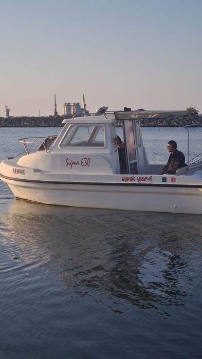 Barca 630 2017 motor Honda 150cp