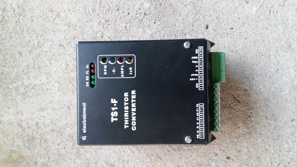 инвертори от 300W до  3 kW