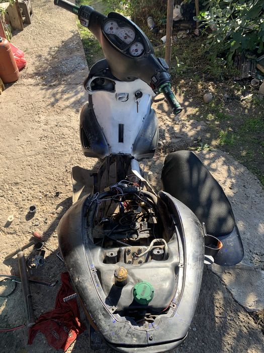Vand scuter benelli