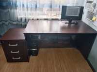 Письменный стол +тумба,  почти новые продаём цена 15 000 тенге.