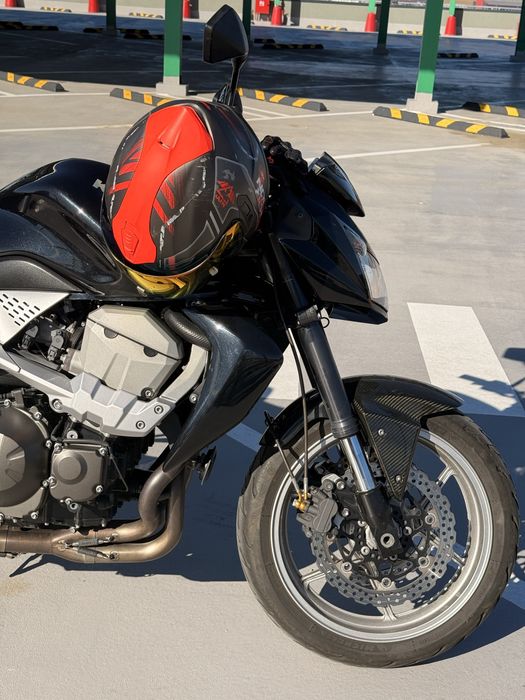 Kawasaki Z750 Akrapovic Full