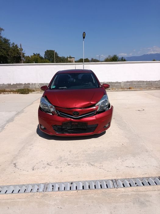 Ярис 2013г 1.0 vvti на части