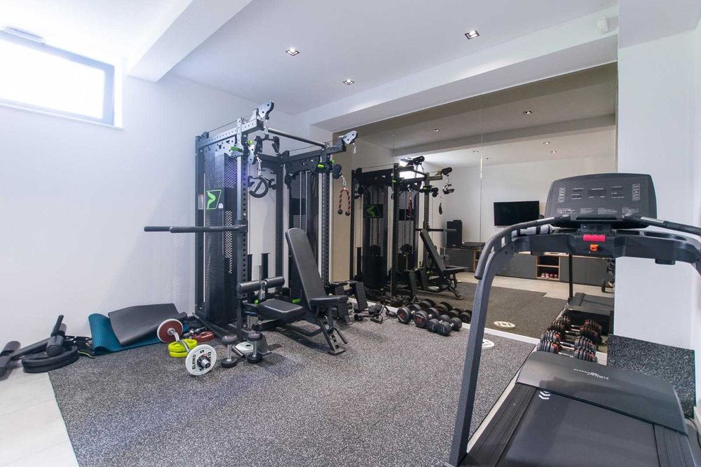 Casă de vânzare – Calea Turzii 1000 MP Teren