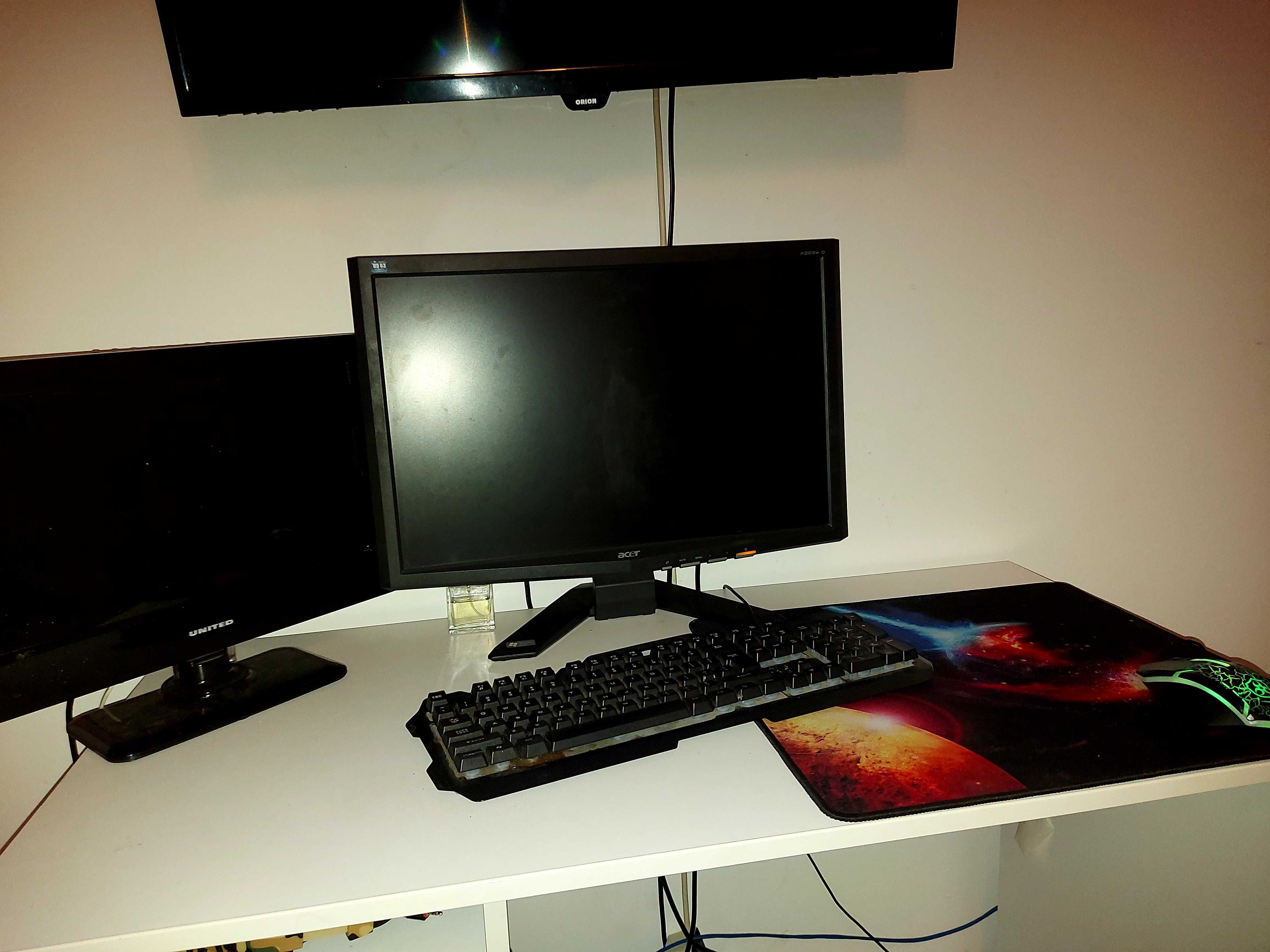 Vand sau schimb pc gaming complet