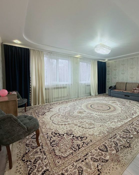 Продам 5 комнатный частный дом с мансардой