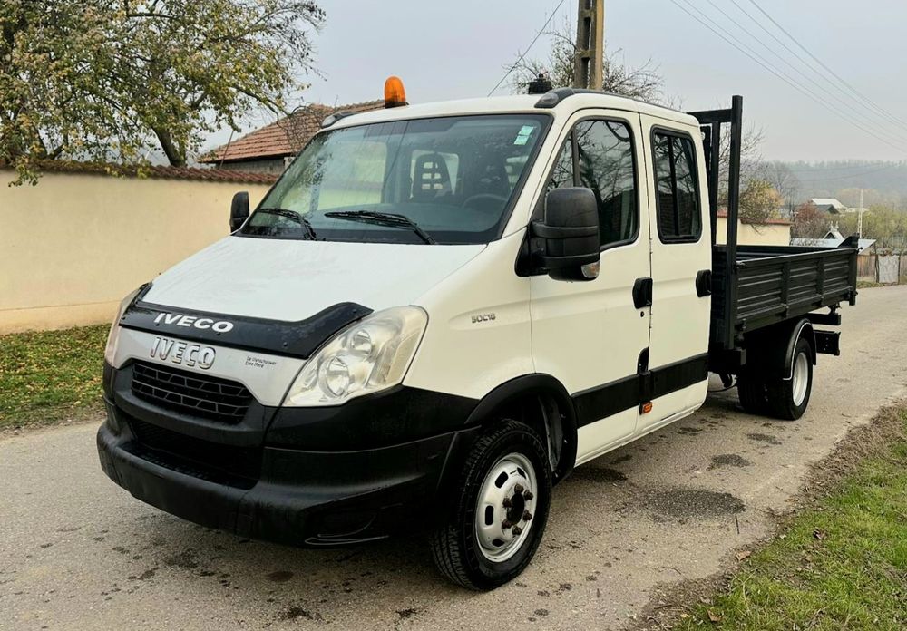 Iveco Daily Doka 35C15 7 locuri  basculabil