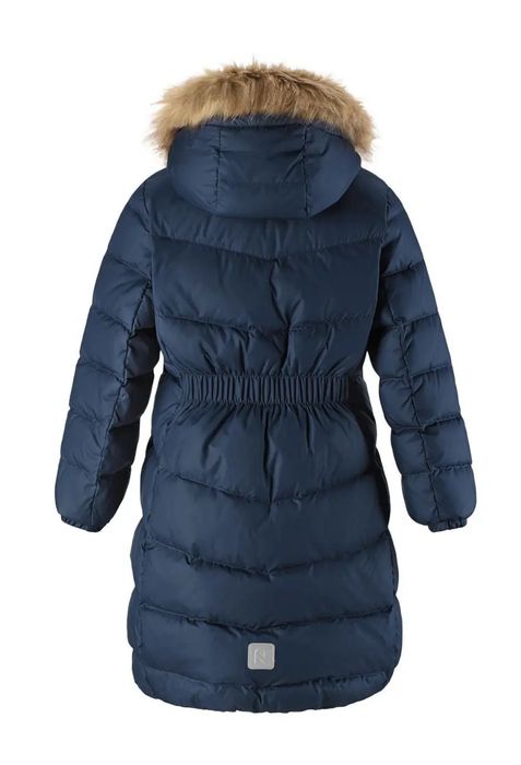 Продам  детскую  куртку зимнию Reima на девочек новую!