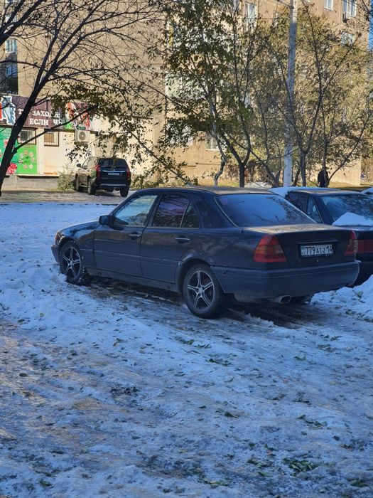 Продам mercedes c200