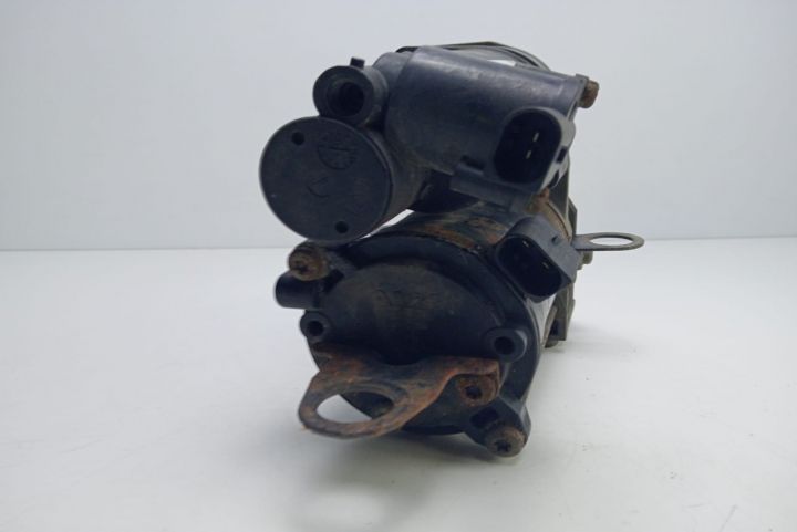 Compresor  suspensie  A2213200304 Mercedes-Benz S-Class W221