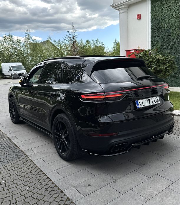 Porsche Cayenne 2020 Maxton/ Chrono/ Matrix/ Soft-Close/Panoramic/Bose