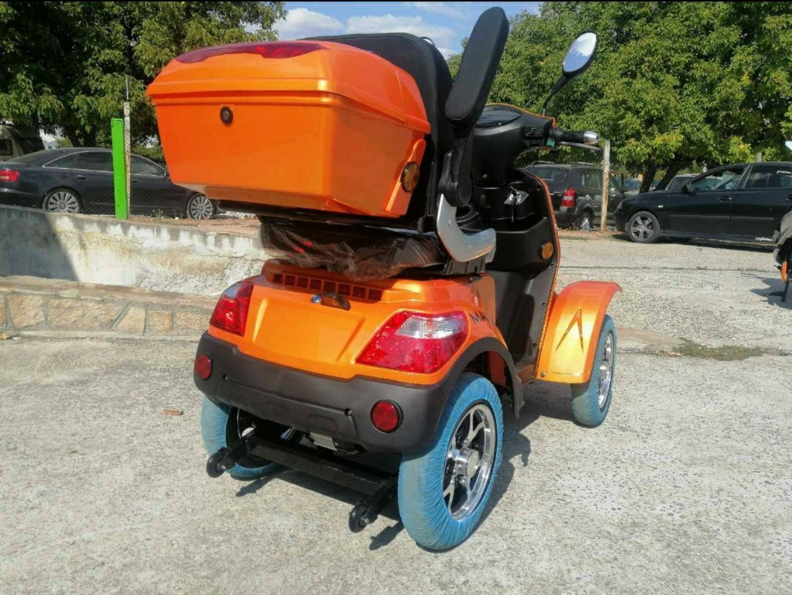Оранжева MaXmotors Електрическа четириколка Скутер 1500w . Електрическ