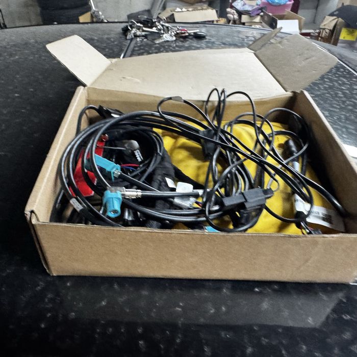 Combox/ Carplay/ AndroidAuto за CIC навигация